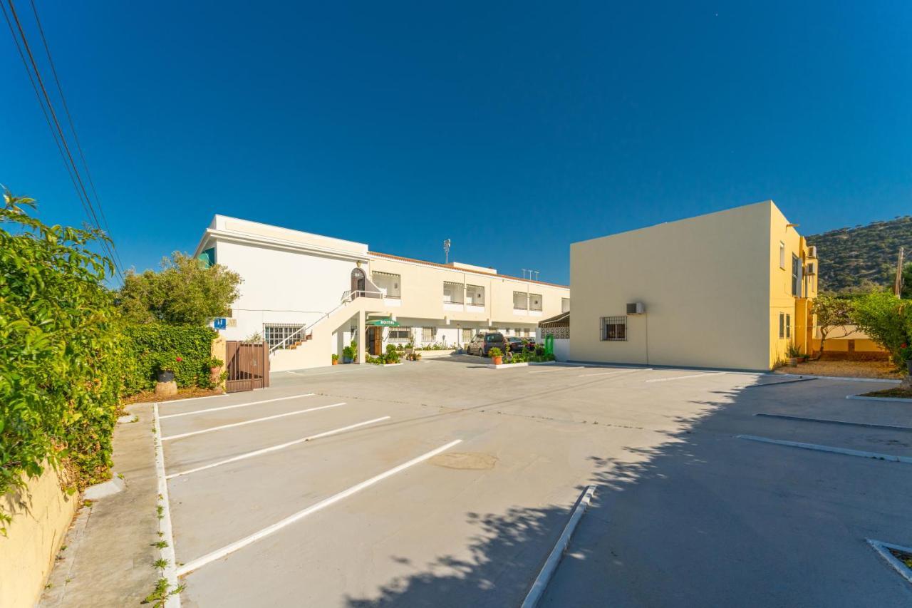 Hostal Miramar 로스 카뇨스 데 메카 외부 사진
